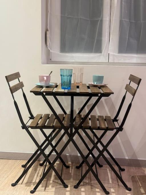 Apartamento Christelle Romilly-sur-Seine Exterior foto